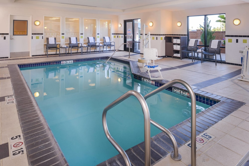 Fairfield Inn & Suites by Marriott Santa Maria 3/31