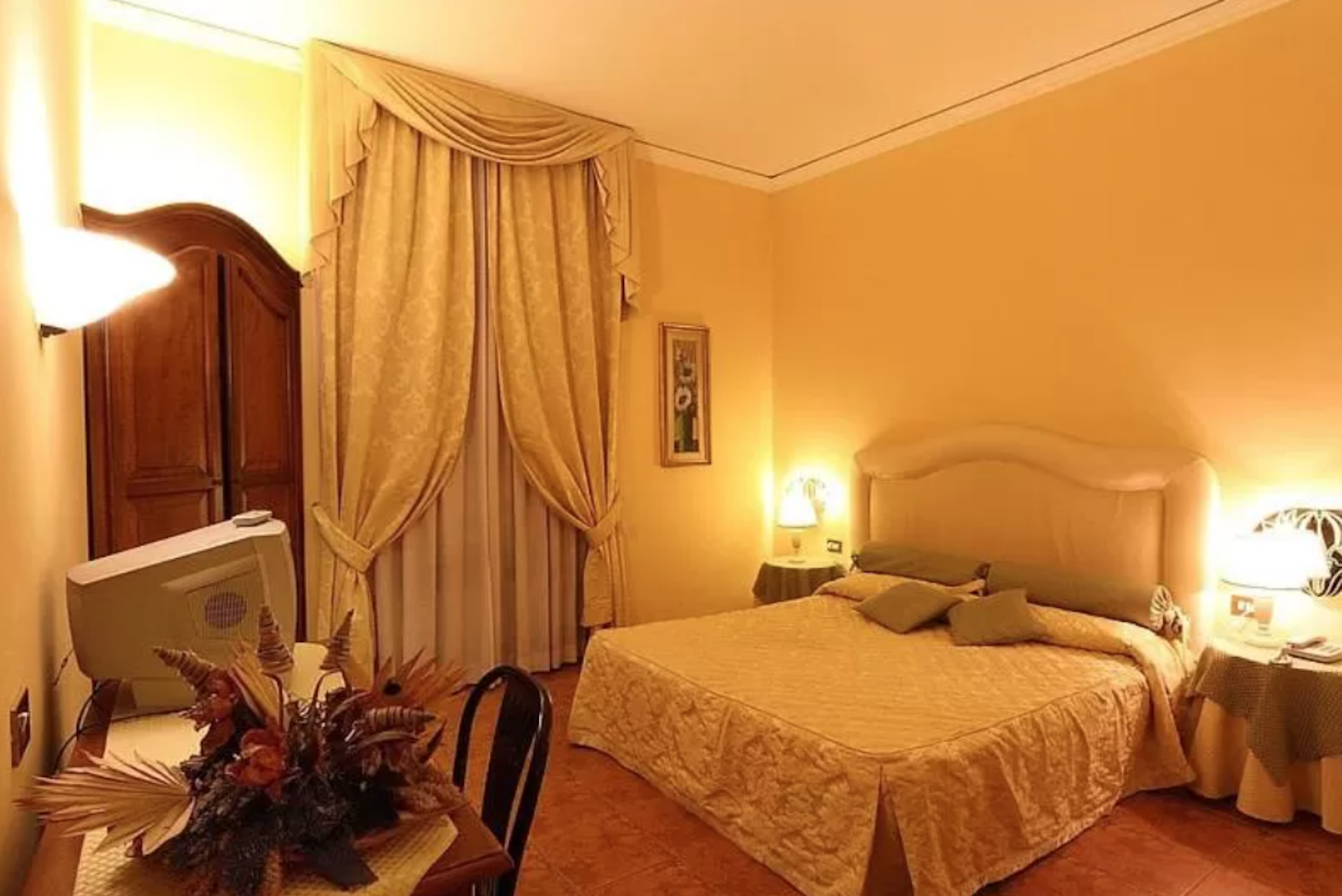 Hotel Alinari 18/42