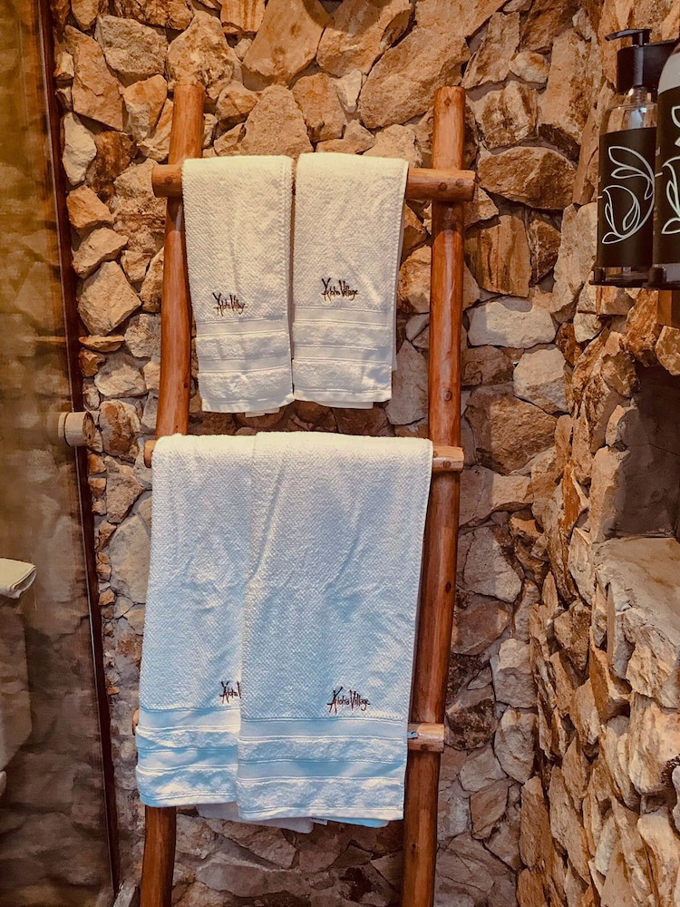 Aloha Village Bangalos 24/50