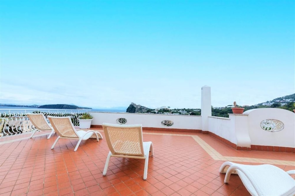Hermitage Resort and Thermal Spa Hotel 11/76