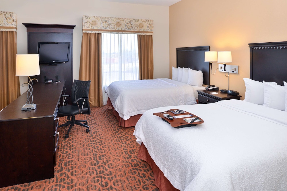 Hampton Inn Pecos 12/45