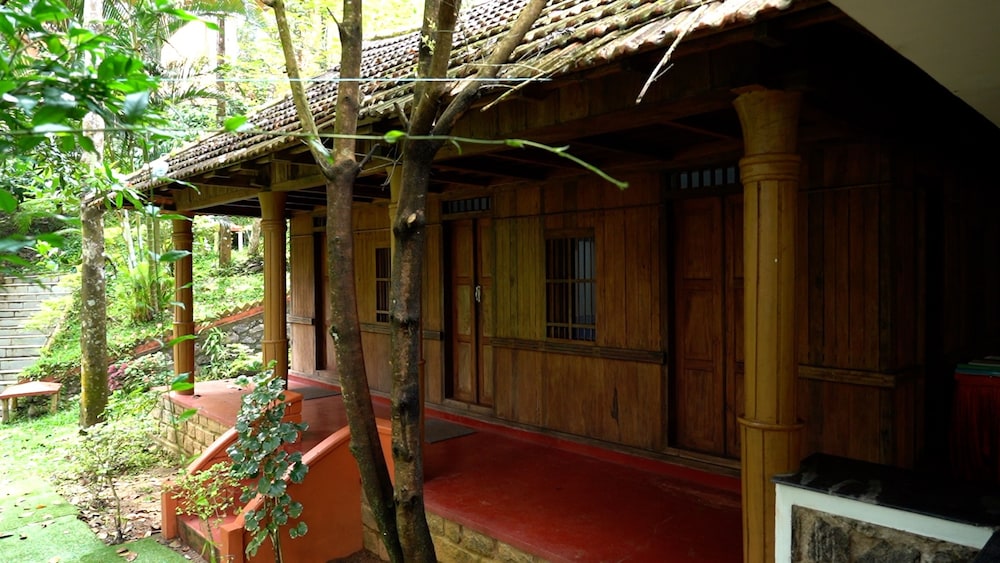 Oxygen Resorts Thekkady 5/50