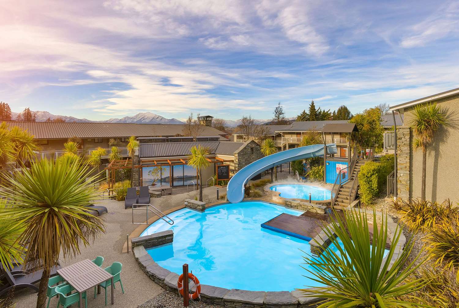 Club Wyndham Wanaka, Trademark Collection by Wyndham 41/43