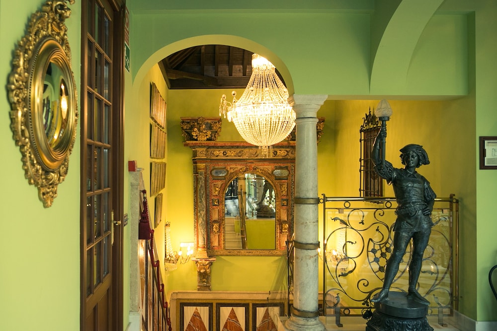 Hotel Ateneo Sevilla 12/50