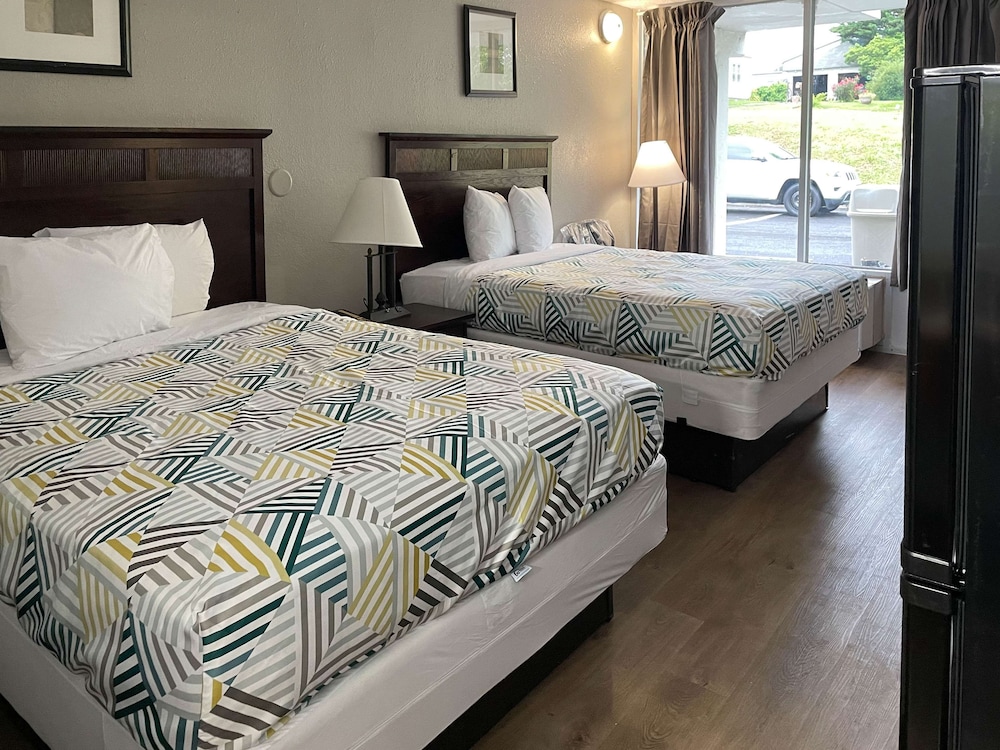 OYO Hotel Wytheville I-77 & I-81 5/40