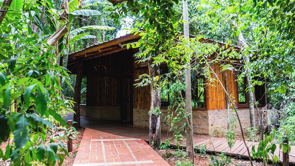 LA ALDEA DE LA SELVA LODGE 4/43
