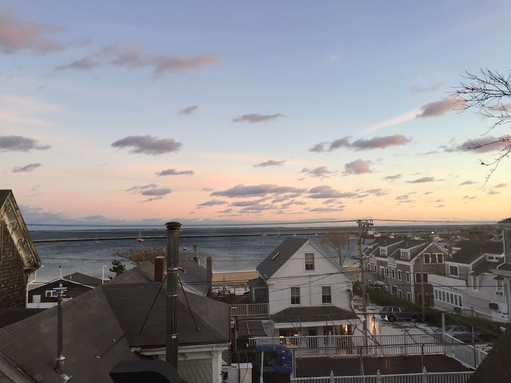 The Waterford Inn 28/33