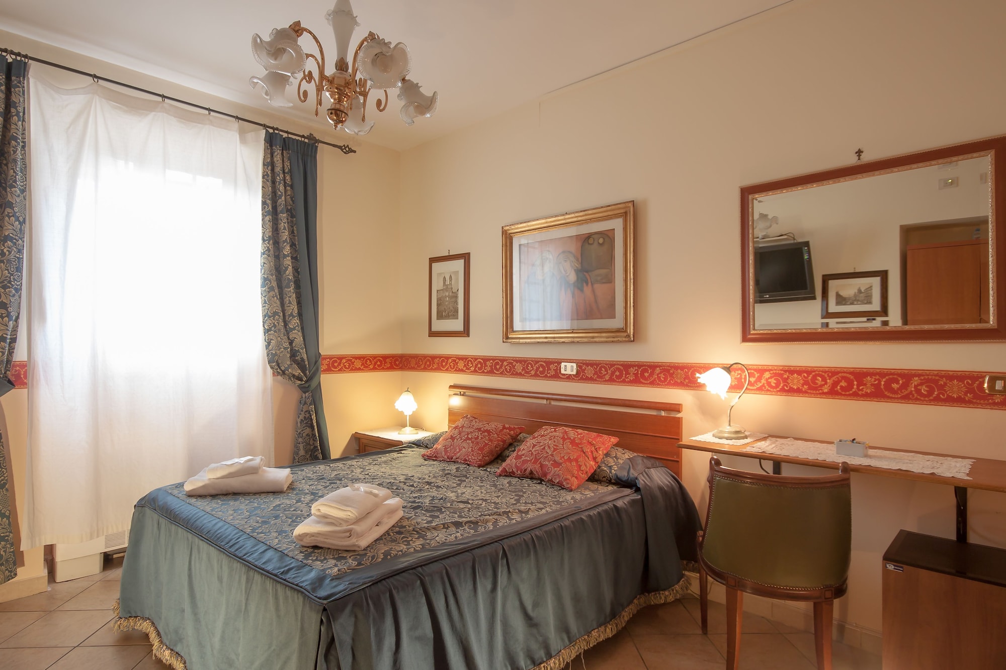 COMFORT, TRIPLE, GROUND FLOOR