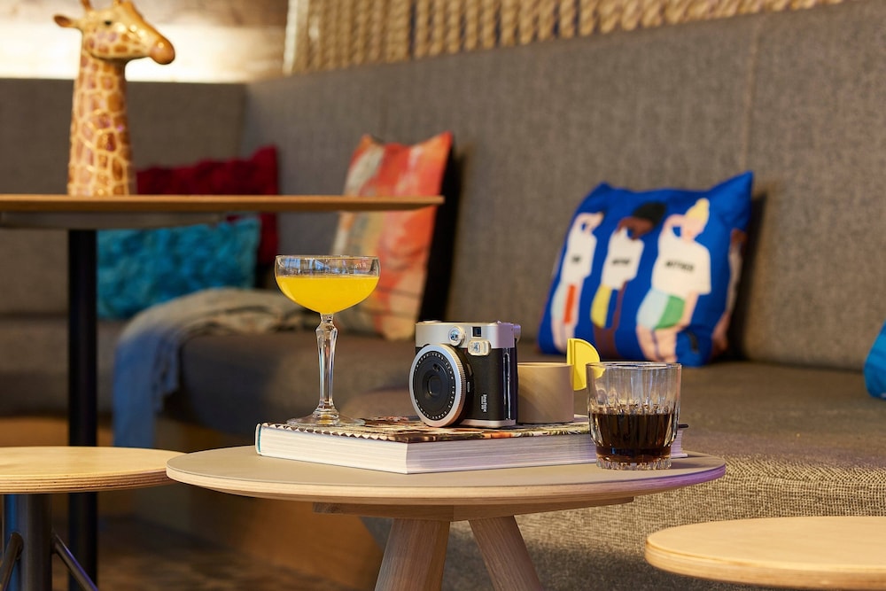 Moxy Dublin City 28/42