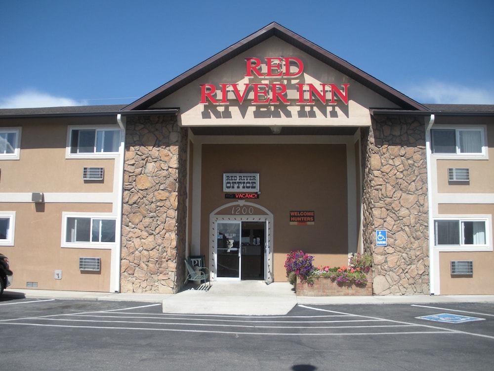 Red River Inn 2/74