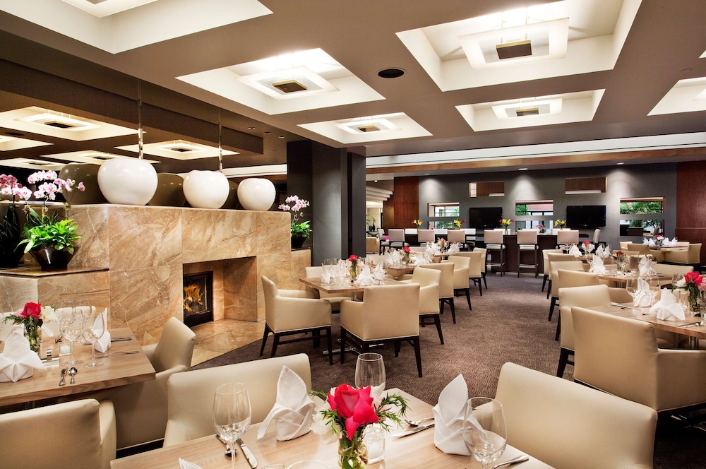 Hyatt Regency Deerfield 40/57