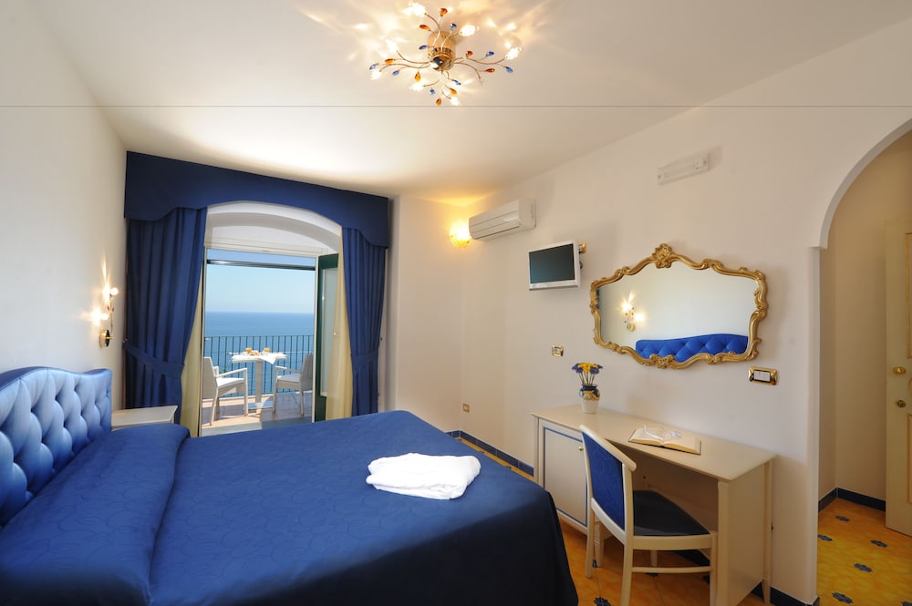 Hotel Villa Maria Pia 50/73