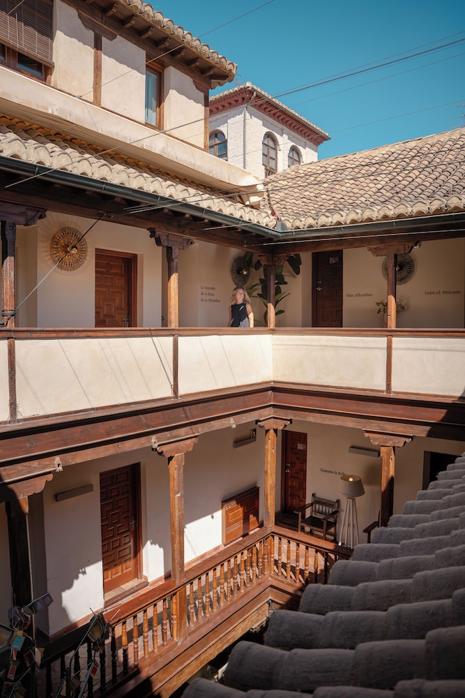 Gar Anat Hotel Boutique photo1
