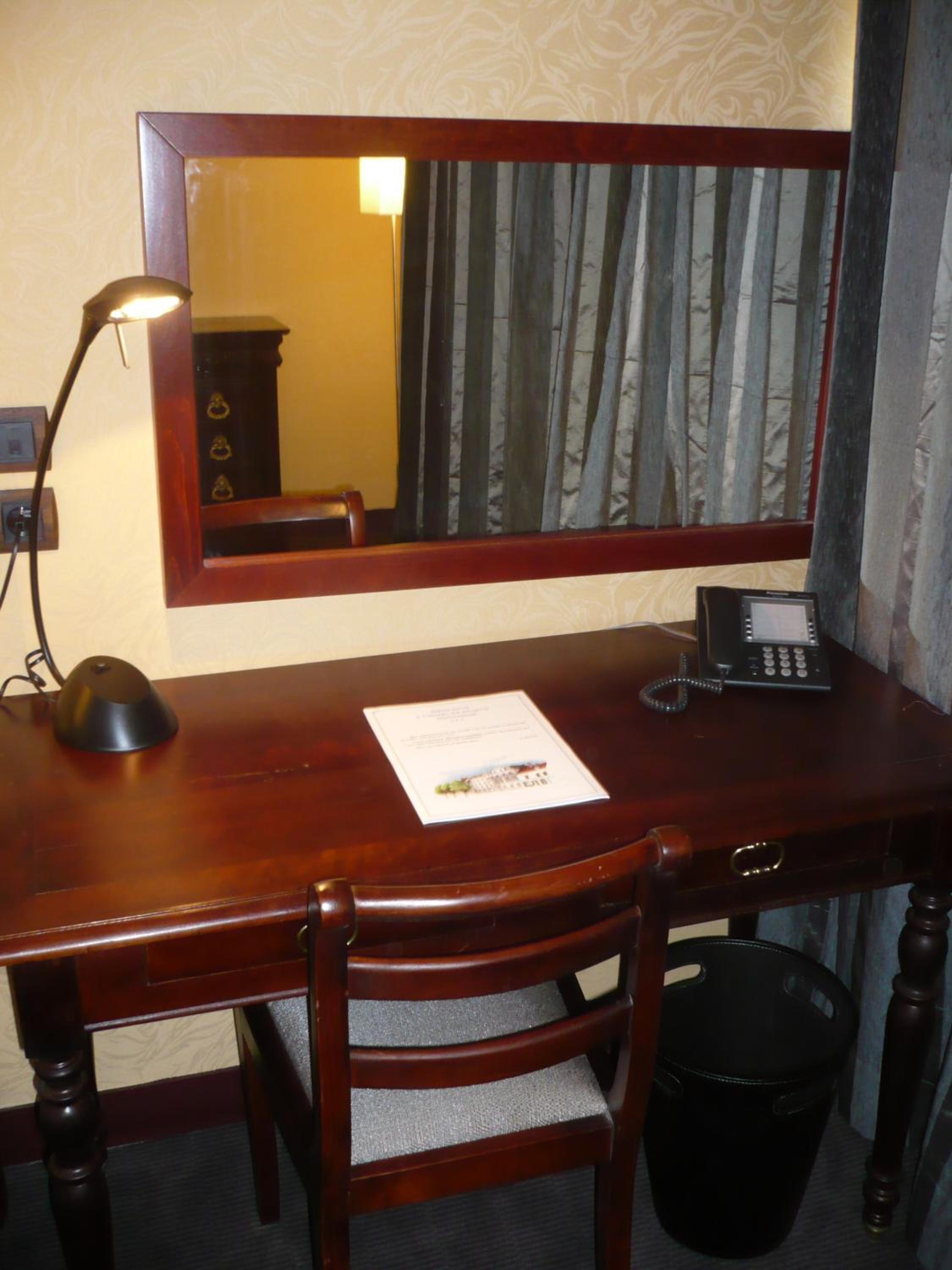 Hotel De France 29/37