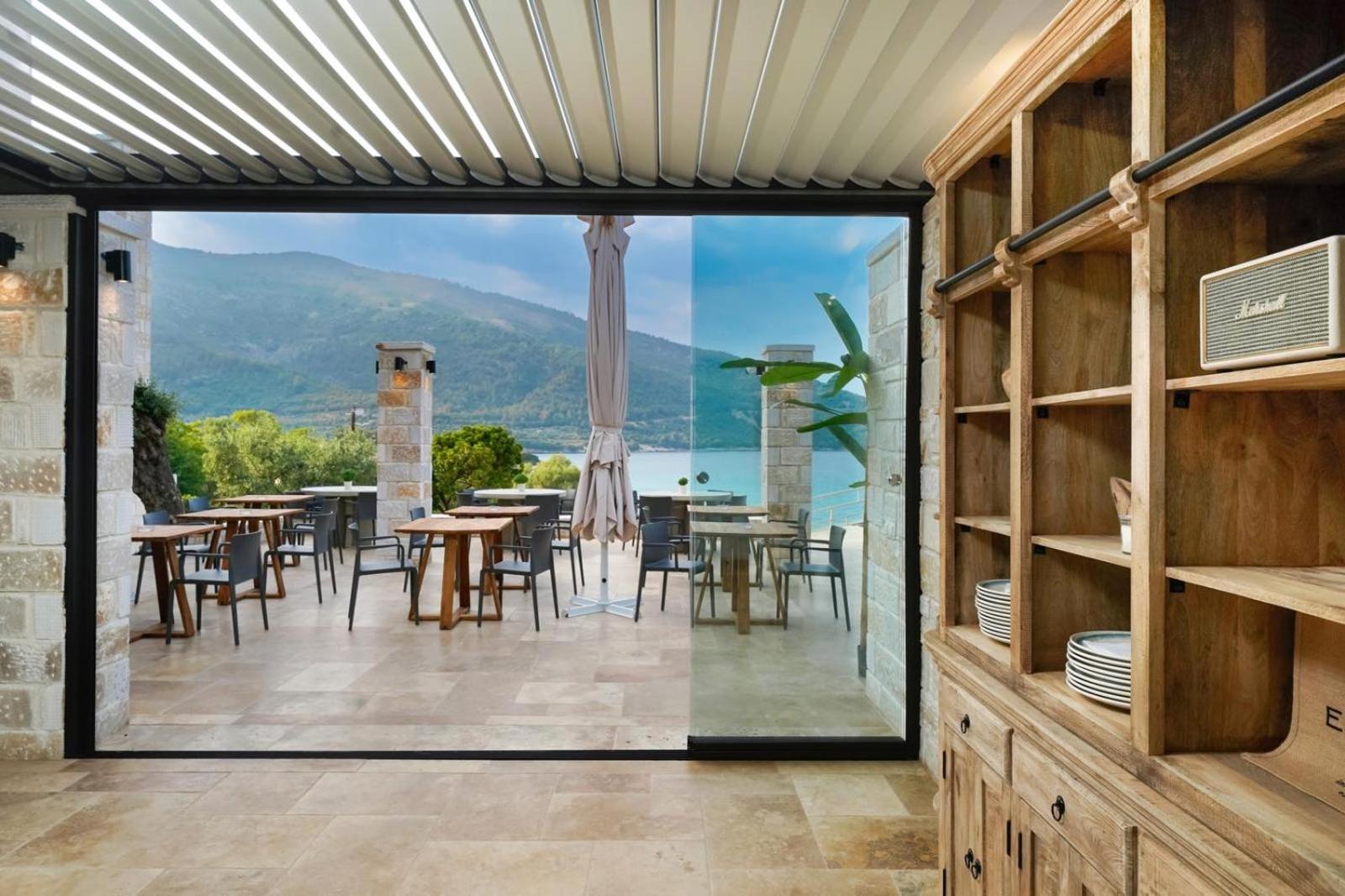 ESSENTIA LUXURY 20/30