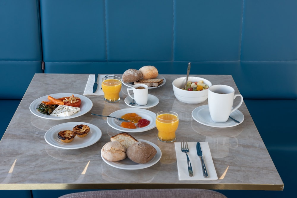 Sines Sea View Business & Leisure Hotel 35/50