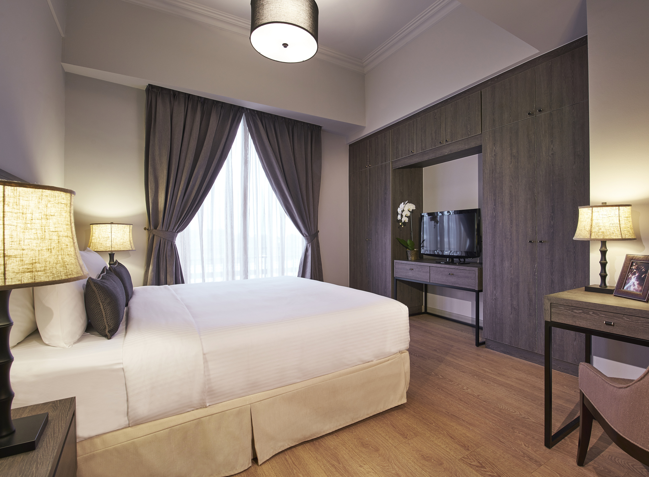 3-BEDROOM DELUXE