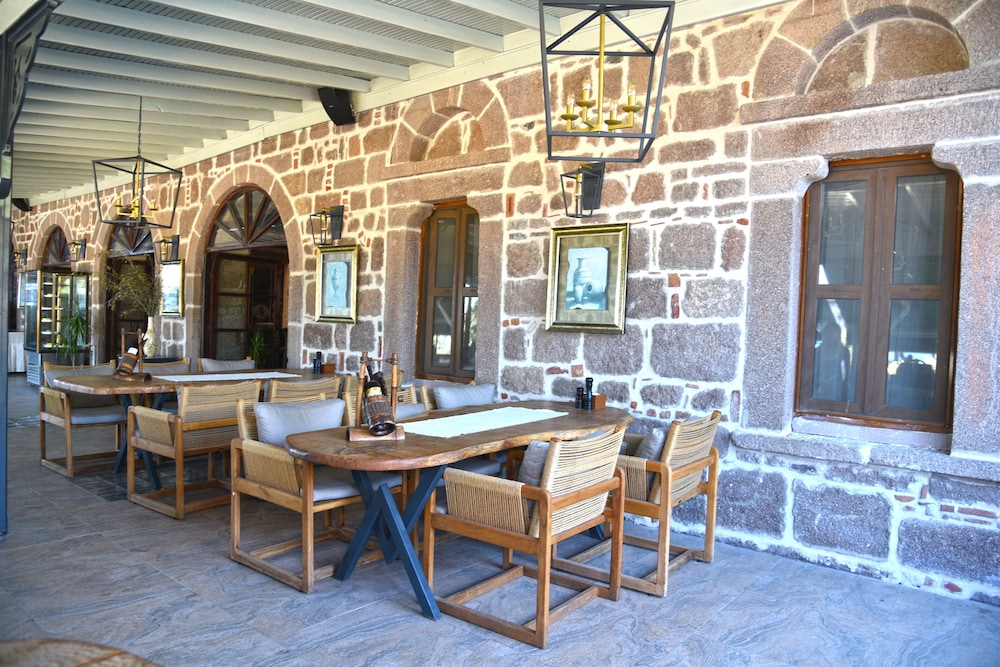 Assos Kervansaray Hotel 32/44