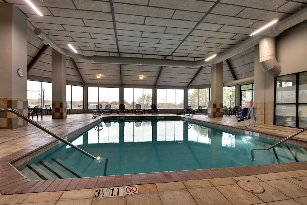 Drury Inn and Suites Albuquerque North 23/50