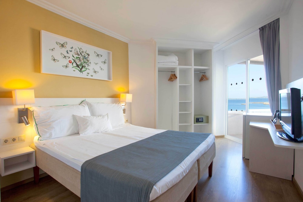 Palma Beach Hotel Apt 8/34