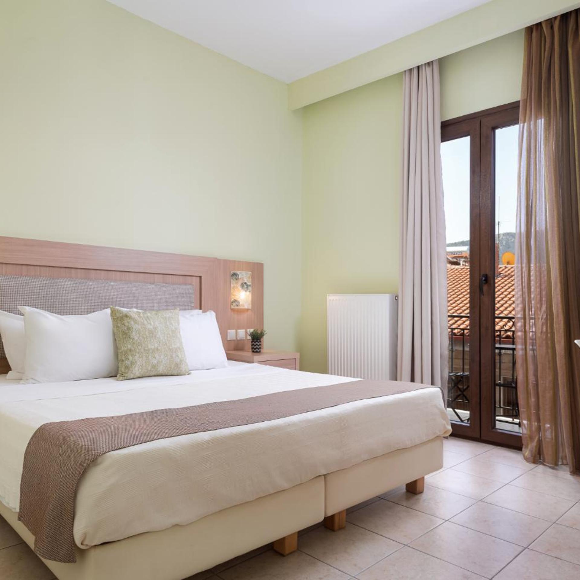 Minotel Leto 15/52
