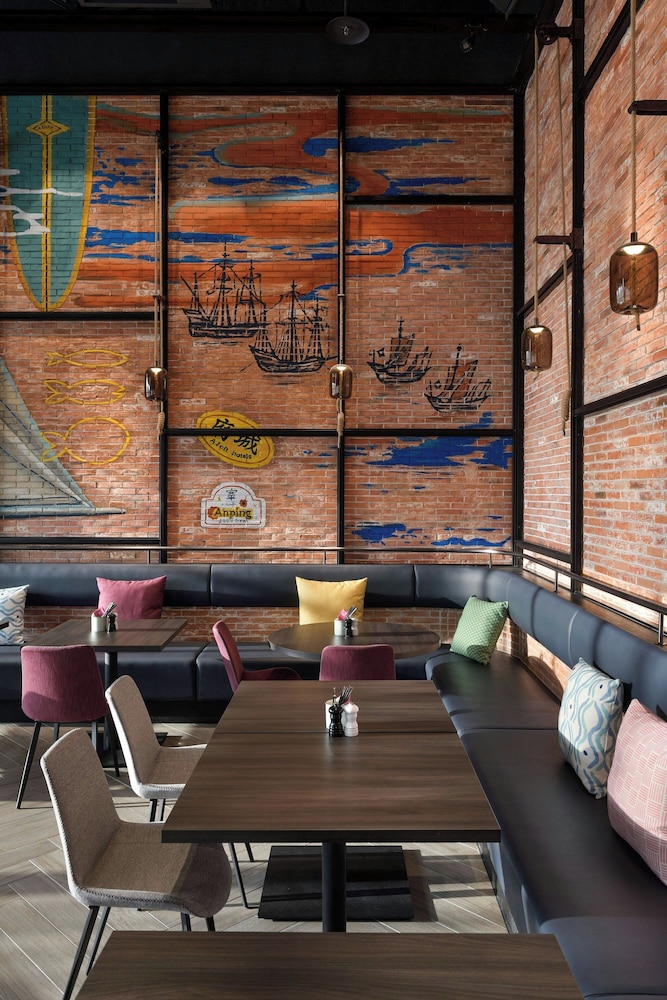 Aloft Tainan Anping 33/50