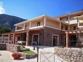 Villa Gustui Maris 6/56