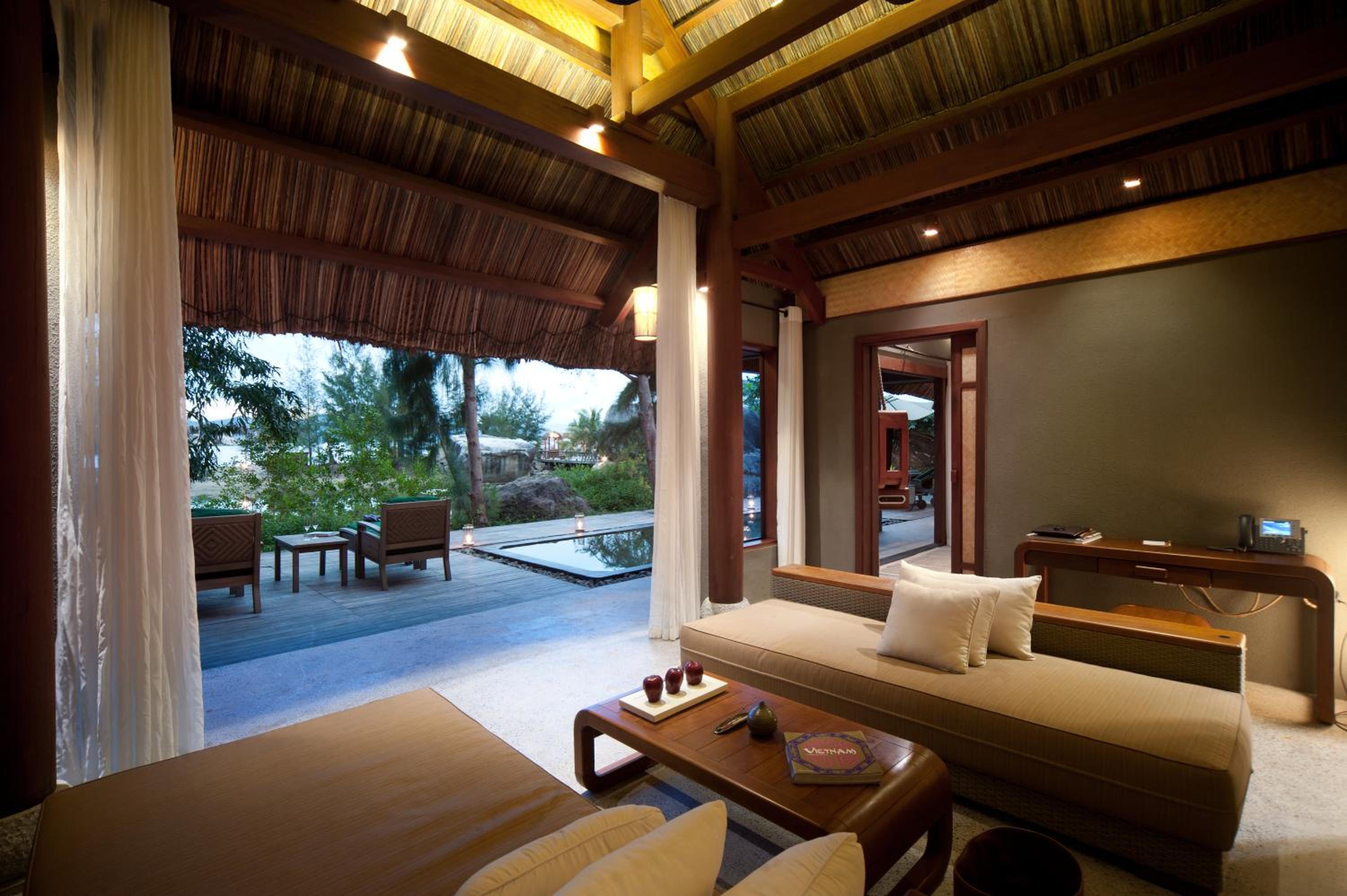 Lagoon Pool Villa، L Alya Ninh Van Bay 2/2