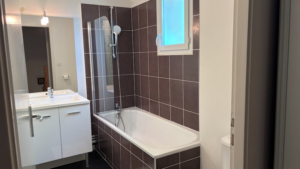 Holiday Home, Twin Beds, Two Story, Sofa, Lagrange Vacances Le Village De La Mer 9/10
