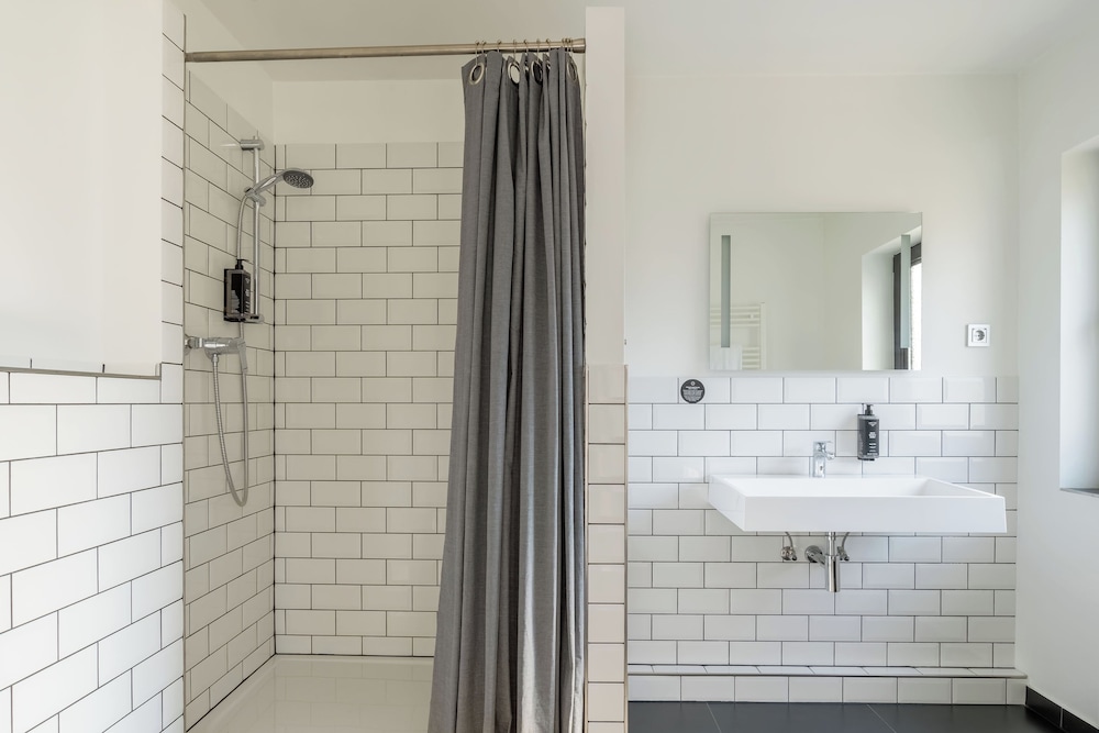 rugs HOTEL Koln 49/50