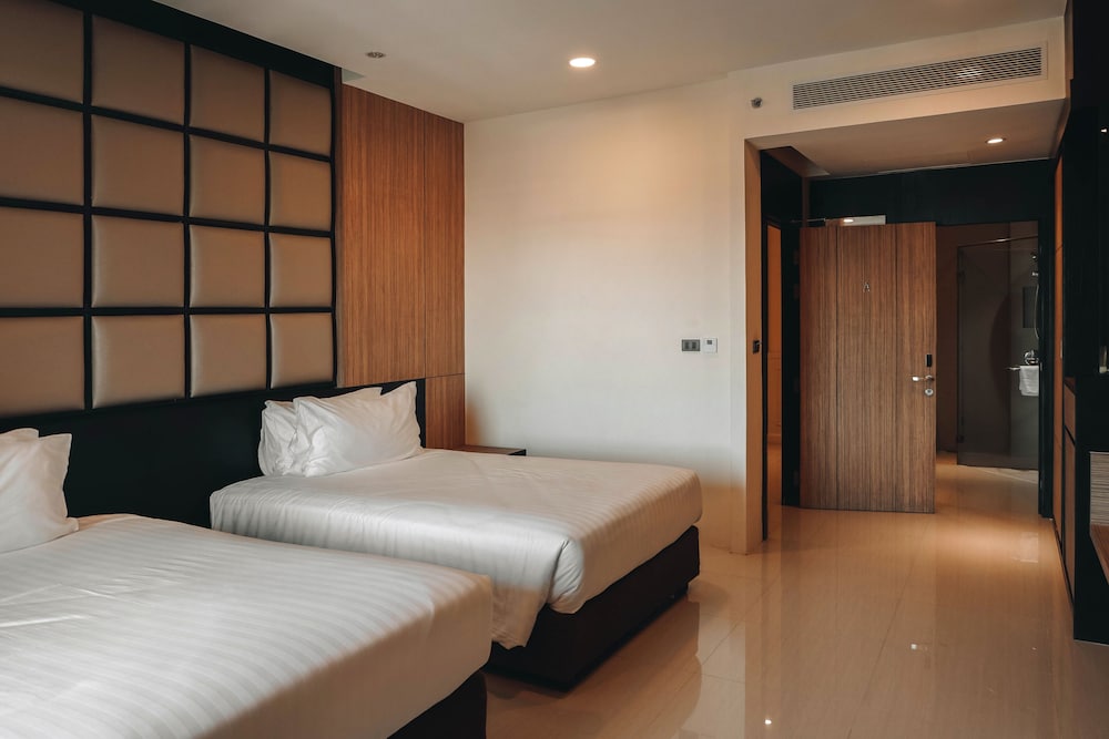 Grand Palazzo Hotel 18/61