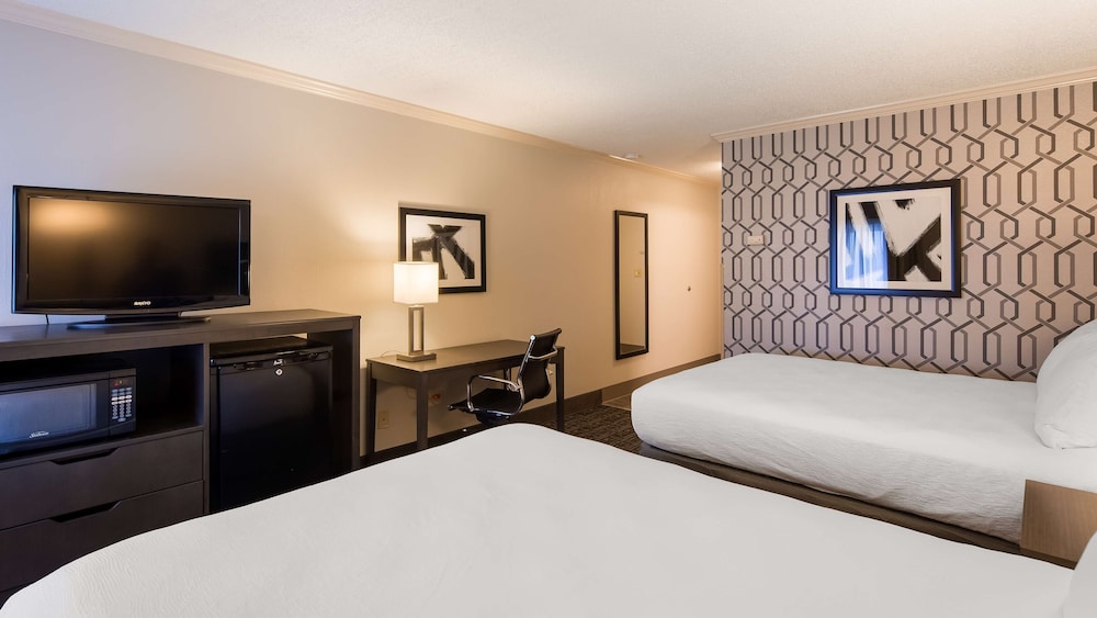 Best Western Plus Morristown Conference Center 16/45