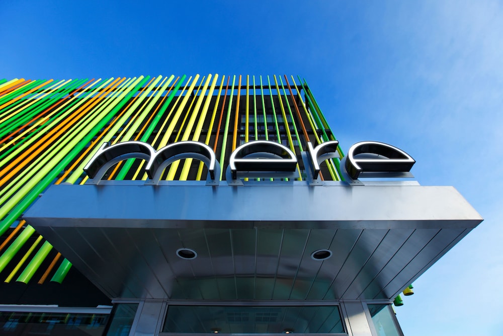 Mere Hotel 1/44