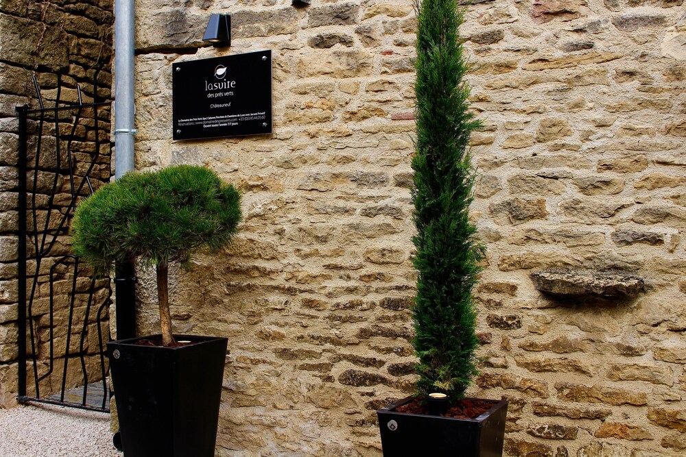 LE DOMAINE DES PRES VERTS SPA 37/50