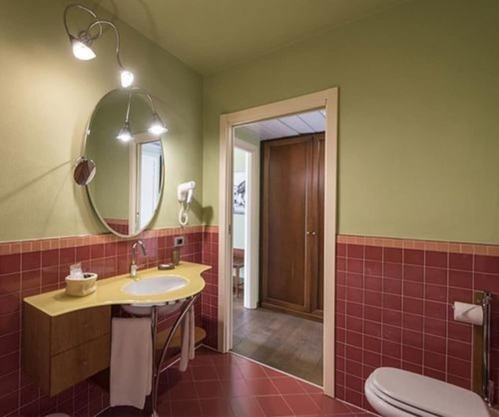 Hotel La Darsena 43/50