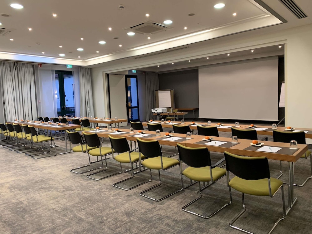 Mercure Tagungs & Landhotel Krefeld 58/70