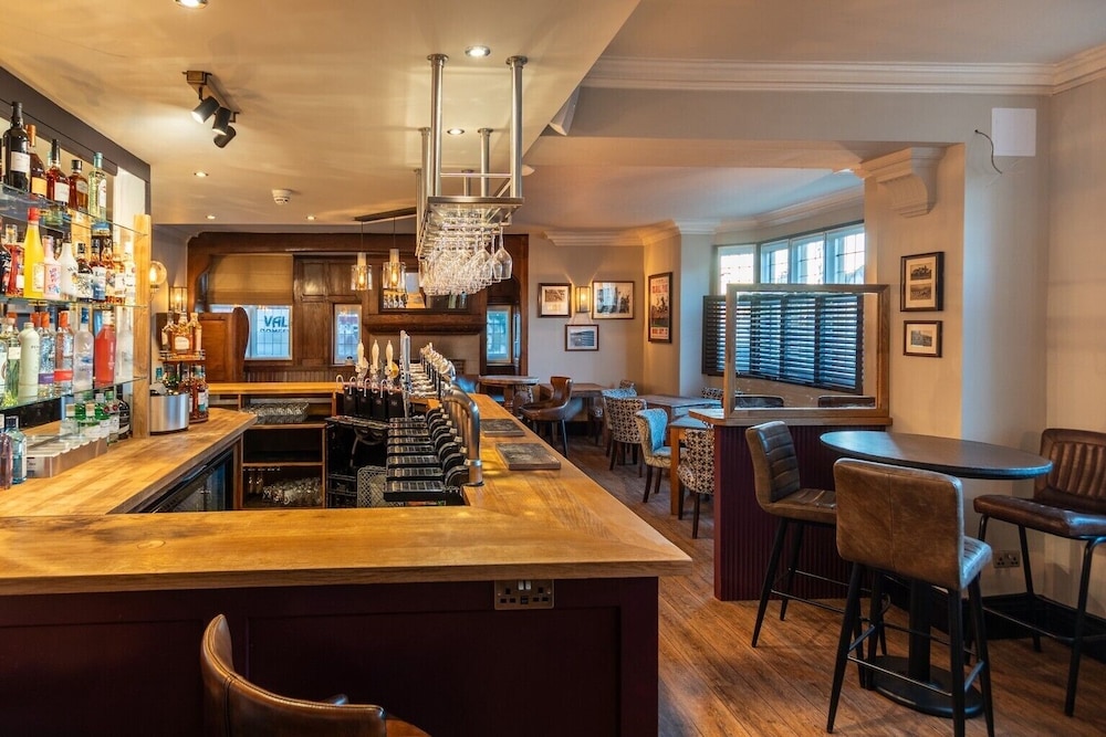 Colwall Park Hotel 46/62