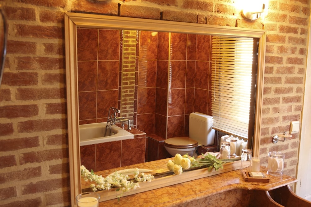 Carmelites Guest House 23/23