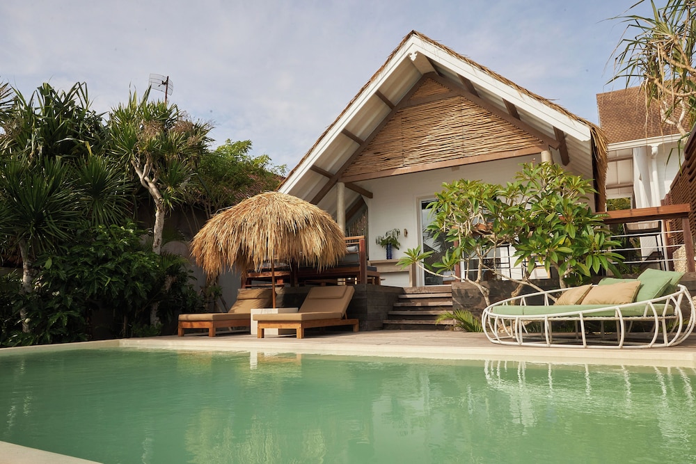 Purist Beach، Klungkung 37/46