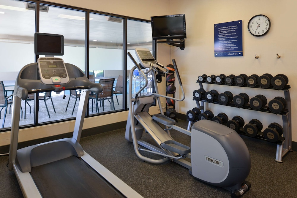 Hampton Inn Carbondale 25/40