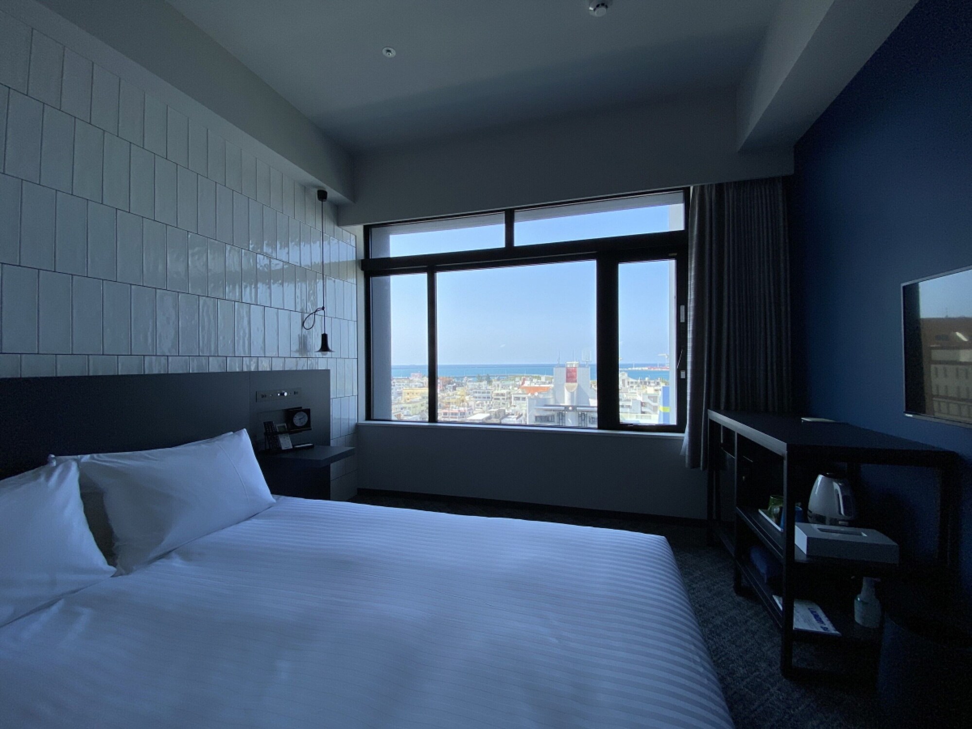 STANDARD, QUEEN BED, OCEAN VIEW