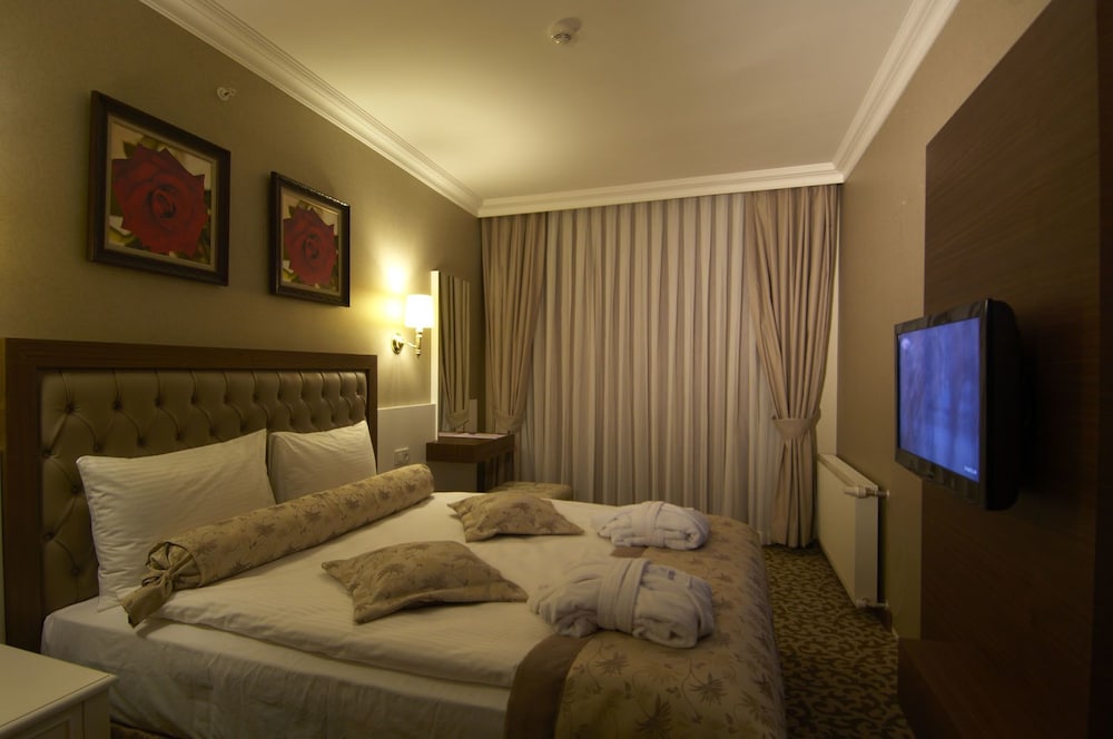 Safran Thermal Resort 11/50