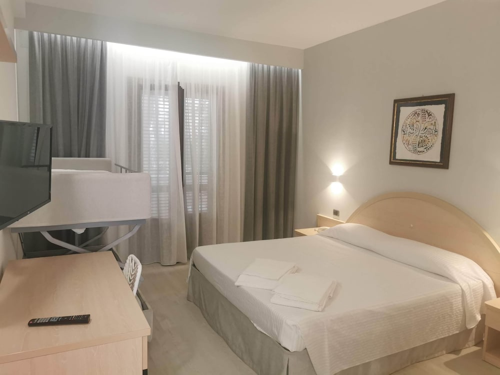 HOTEL GABBIANO BEACH 5/32
