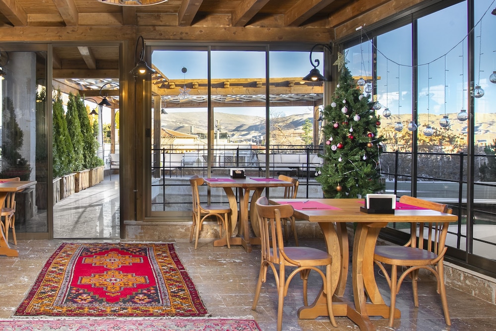 Ayazma Cave Hotel 39/50
