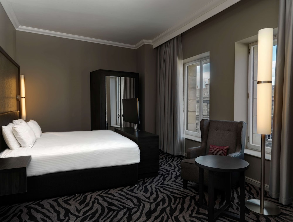Doubletree By Hilton Edinburgh City Centre 22/64