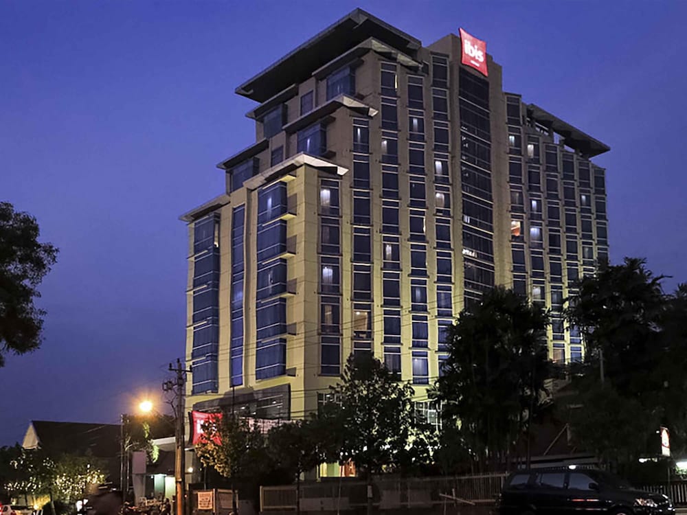IBIS SEMARANG SIMPANG LIMA 3/23