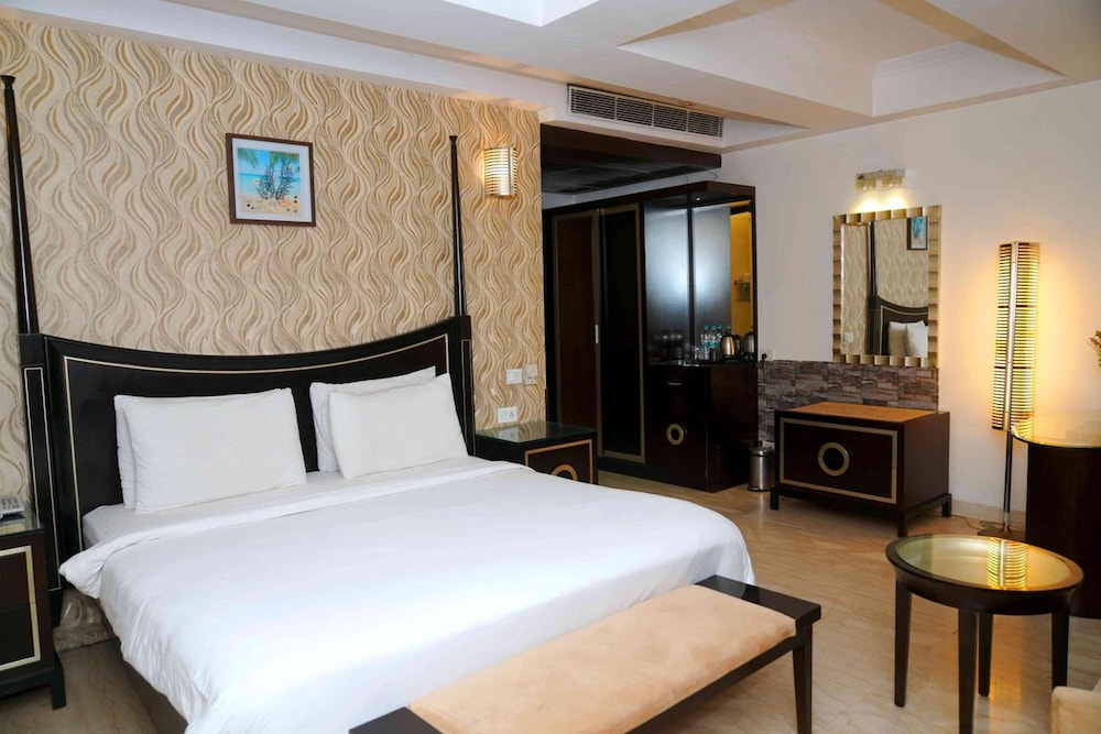 Venizia Sarovar Portico (ex Grand Venizia) 28/55
