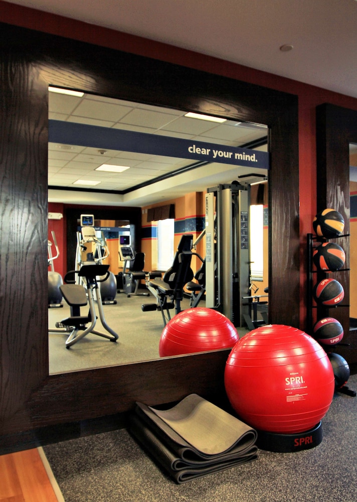 Hampton Inn And Suites Dallas Lewisville Vista Ridge Mall 42/71