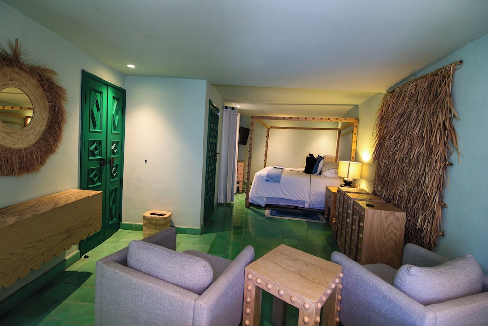William Hotel Boutique 62/86