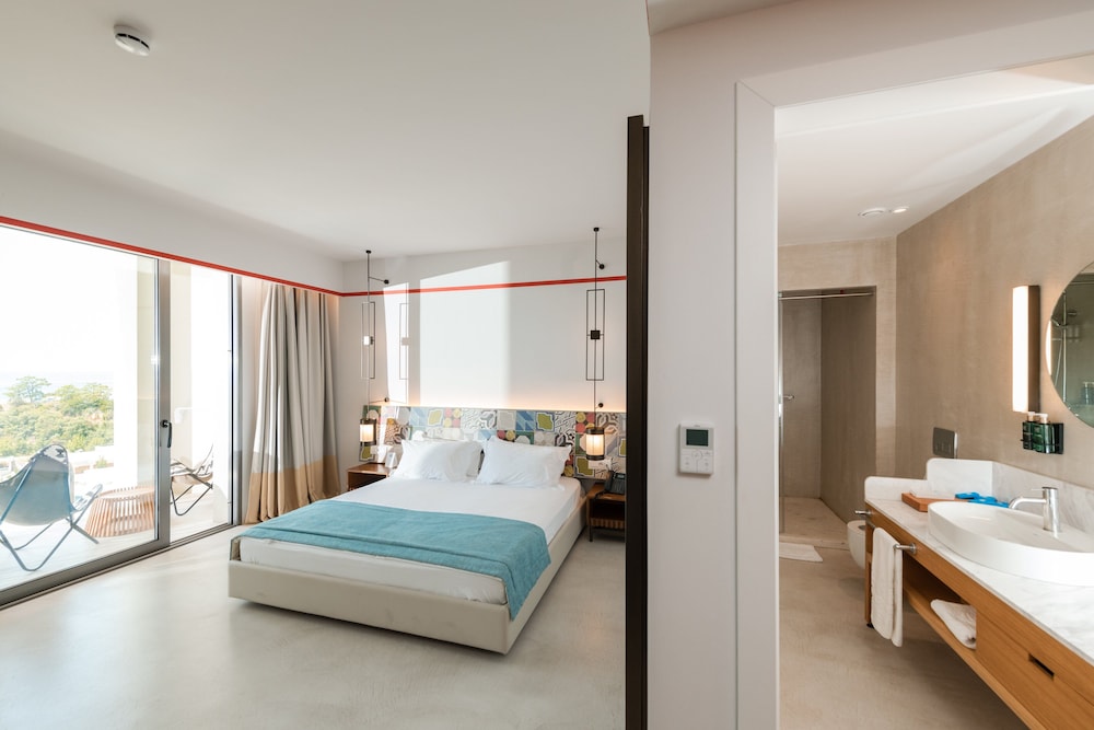 Folie Marine Beach Hotel & Club - Soleil Resort 13/46